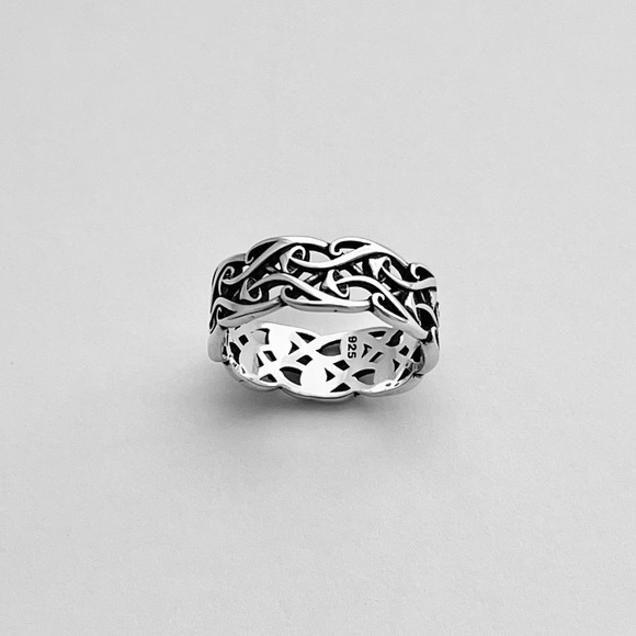 Sterling Silver Unisex Mushroom Band, Silver Ring, Wedding Bands, Spirit Ring - Picture 9 of 14